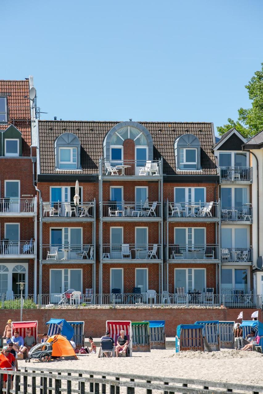 Nordland Appartements - Wohnung Suedfall Wyk auf Föhr Екстериор снимка
